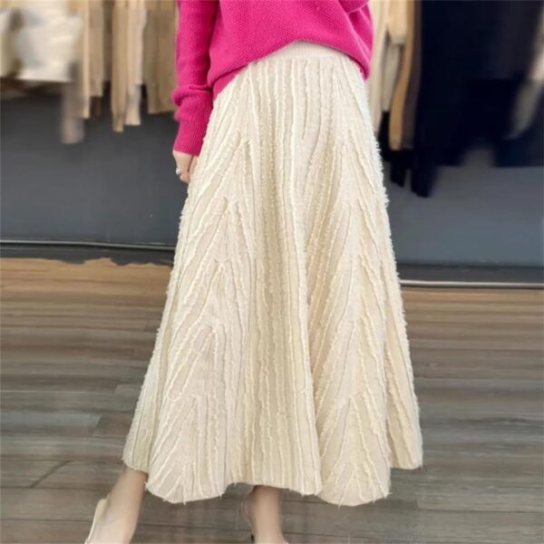 Women's Wool Knitted Half Skirt Long Wool Half Skirt - Image 2