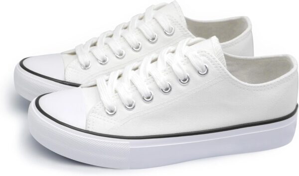 Women Canvas Shoes Low Top and Lace up Fashion Casual Sneakers Black and White Classic